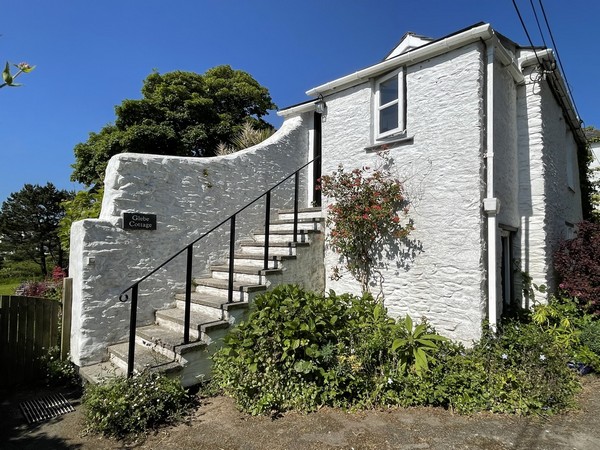 Boodrun self catering cottages Portmellon Cornwall